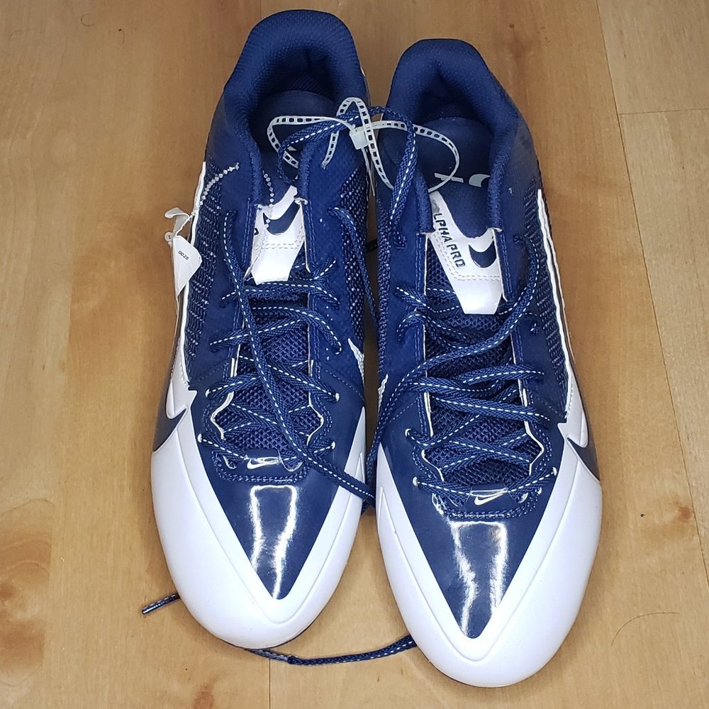 NWT Mens Blue & White Nike Soccer Cleats Size 11